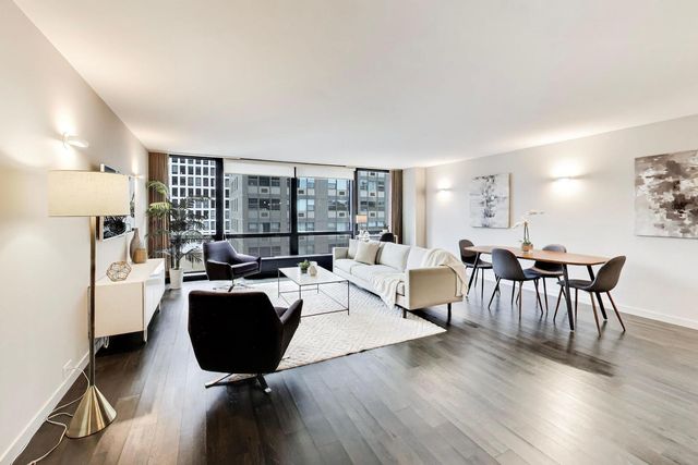 900 N LAKE SHORE Drive 1604, Chicago, IL 60611