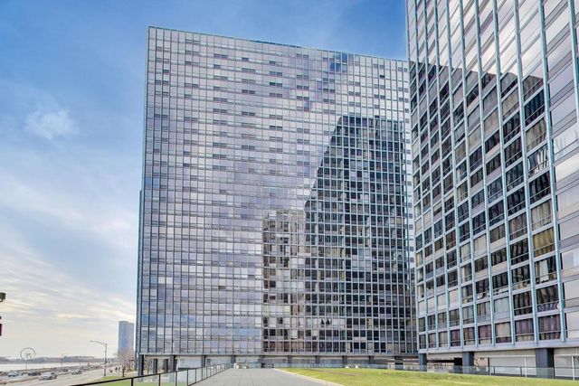 900 N LAKE SHORE Drive 1604, Chicago, IL 60611