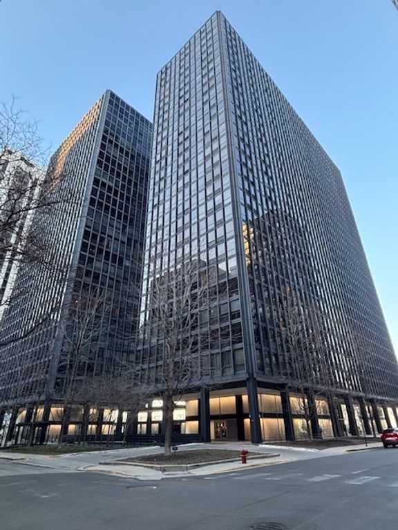 900 N LAKE SHORE Drive 1604, Chicago, IL 60611