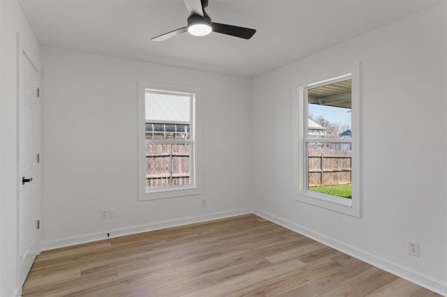 901 N Church ST, Georgetown, TX 78626