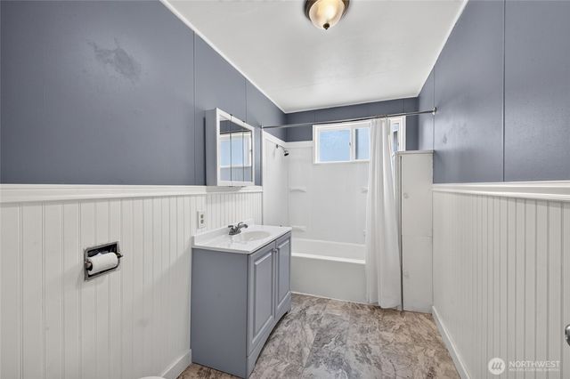 233 Cascade Street, Buckley, WA 98321