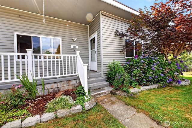 233 Cascade Street, Buckley, WA 98321