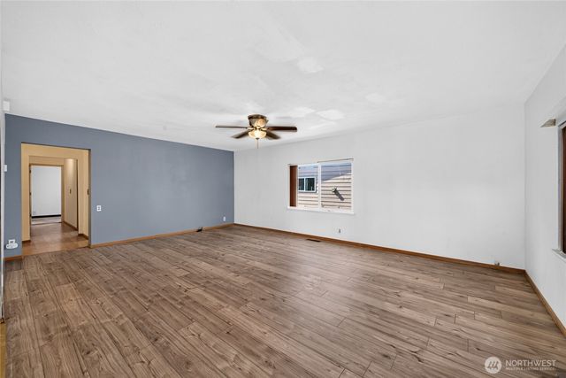 233 Cascade Street, Buckley, WA 98321