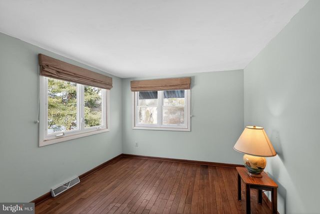 372 HIGH ST, Souderton, PA 18964