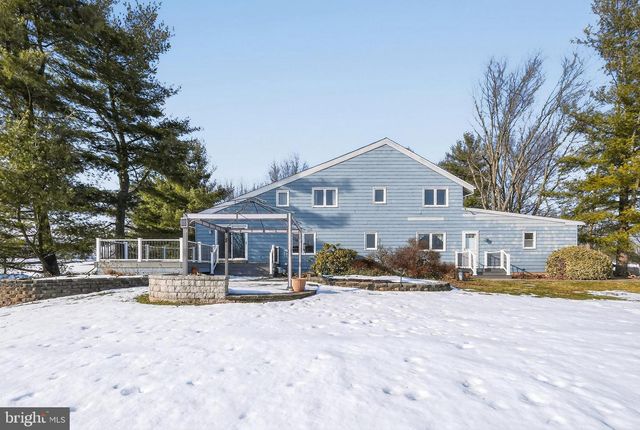 372 HIGH ST, Souderton, PA 18964