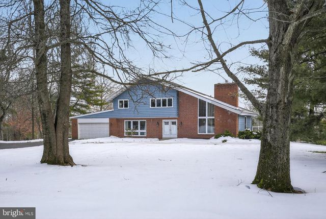 372 HIGH ST, Souderton, PA 18964