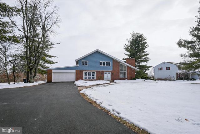 372 HIGH ST, Souderton, PA 18964