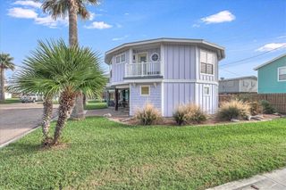 1923 S 11th St 1, Port Aransas, TX 78373