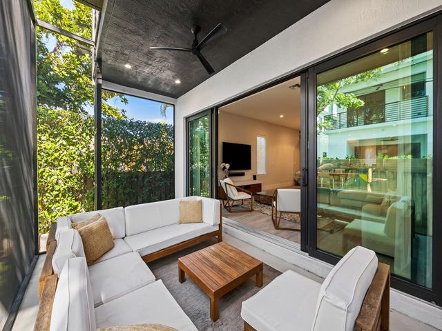 317 NE 15th Ave 317, Fort Lauderdale, FL 33304