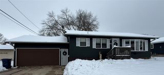 203 Ninth Avenue, Vinton, IA 52349