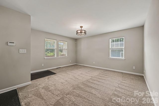 619 Pennsylvania Avenue, Charlotte, NC 28216