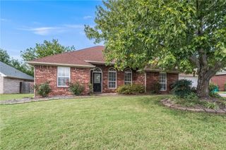 3907 W Easy Street, Rogers, AR 72756