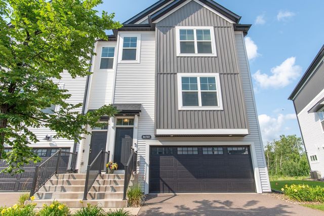 8658 London Circle NE E, Blaine, MN 55449