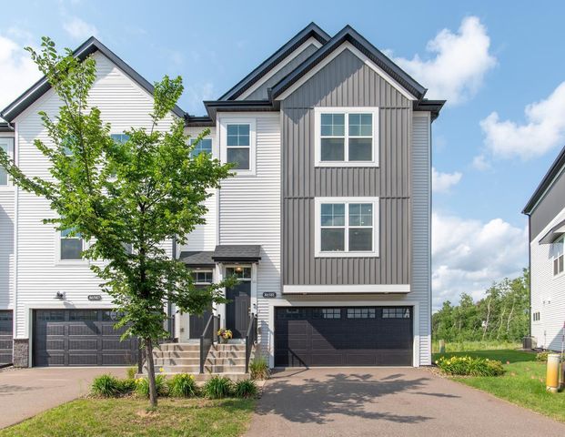 8658 London Circle NE E, Blaine, MN 55449