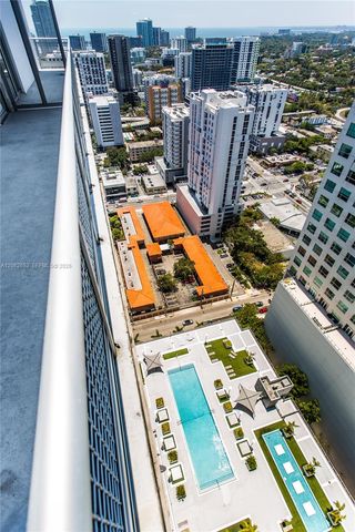 690 SW 1st Court PHI20, Miami, FL 33130