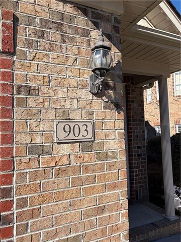 903 Southlake Court, Lexington, NC 27295