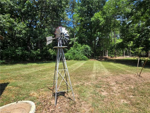 171 Idlewild Drive, Randleman, NC 27317