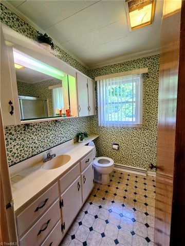 171 Idlewild Drive, Randleman, NC 27317
