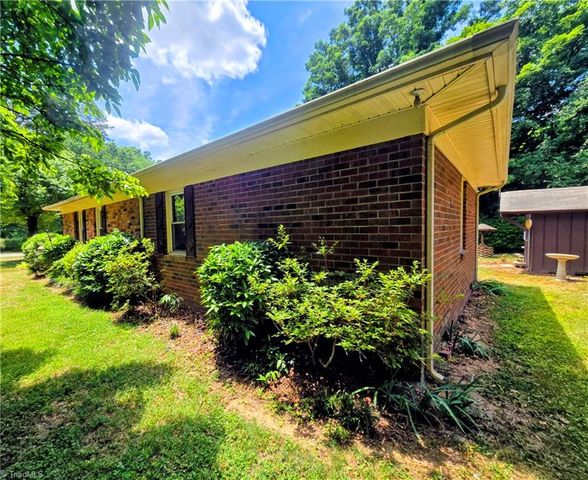 171 Idlewild Drive, Randleman, NC 27317