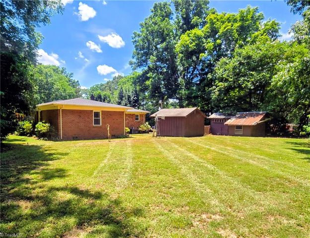 171 Idlewild Drive, Randleman, NC 27317
