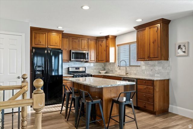 240 ODELL LN, North Salt Lake, UT 84054