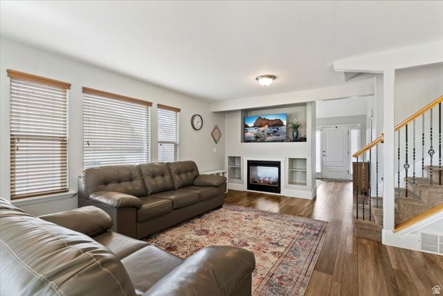 240 ODELL LN, North Salt Lake, UT 84054