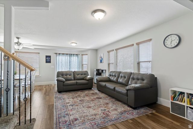 240 ODELL LN, North Salt Lake, UT 84054