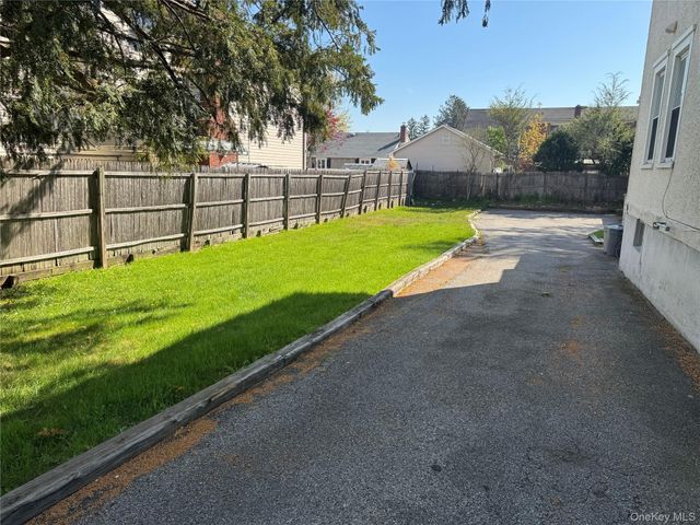 61 Nassau Avenue 2, Glen Cove, NY 11542