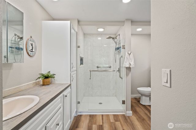 550 E Country Club Drive E, Union, WA 98592