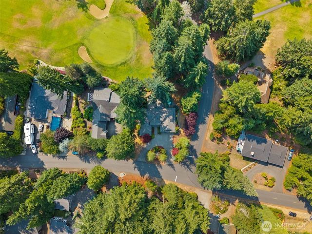 550 E Country Club Drive E, Union, WA 98592