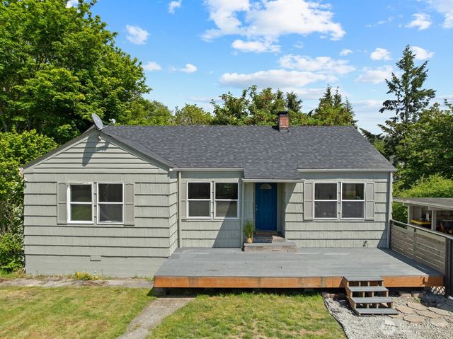 307 4th Street, Steilacoom, WA 98388