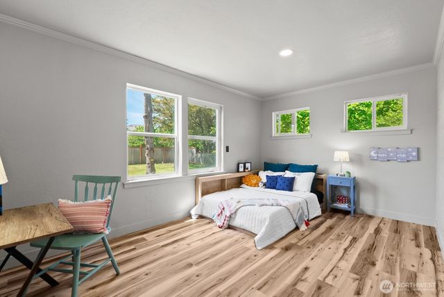 307 4th Street, Steilacoom, WA 98388