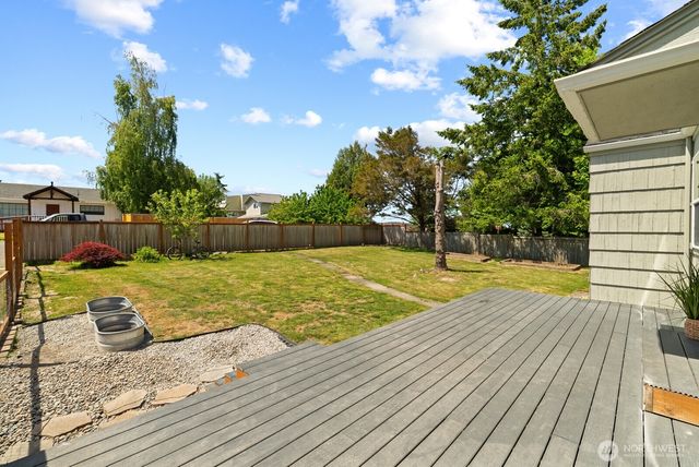 307 4th Street, Steilacoom, WA 98388