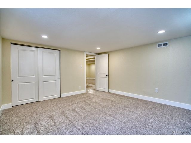 970 W 1st Ave, Broomfield, CO 80020