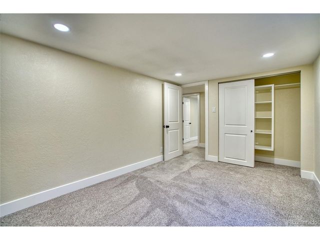 970 W 1st Ave, Broomfield, CO 80020