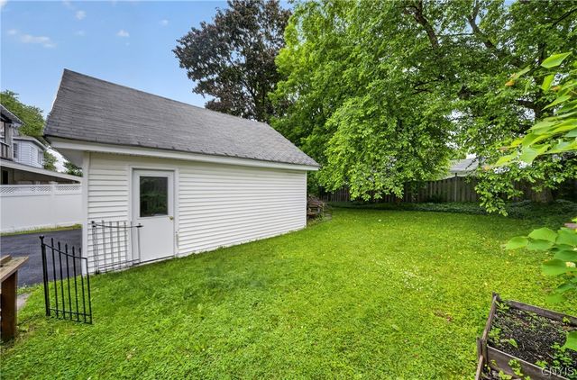 213 Hickok Avenue, Syracuse, NY 13206