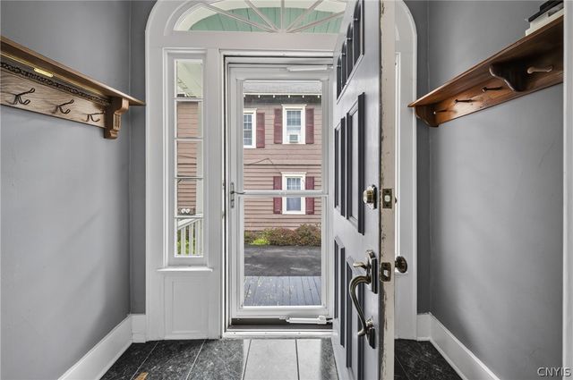 213 Hickok Avenue, Syracuse, NY 13206