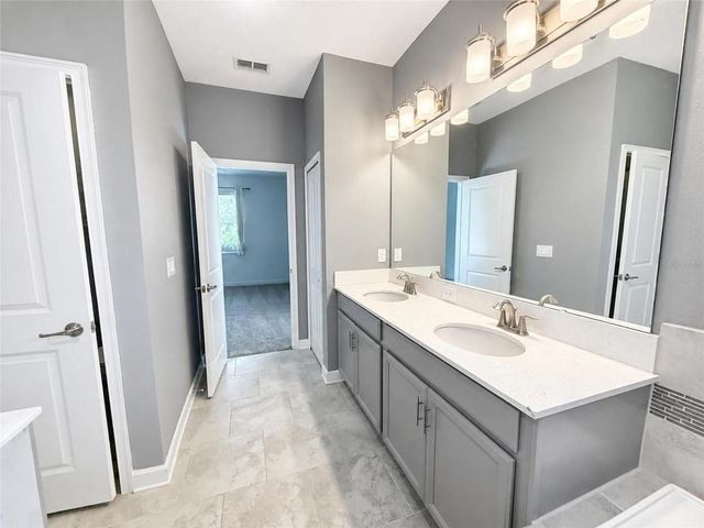 2220 BARRINGTON LOOP, Davenport, FL 33837