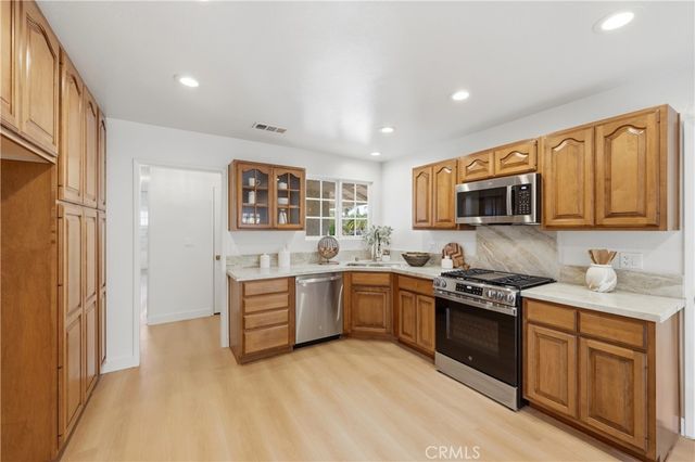 6722 Sambar, Cypress, CA 90630