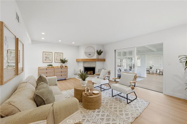 6722 Sambar, Cypress, CA 90630