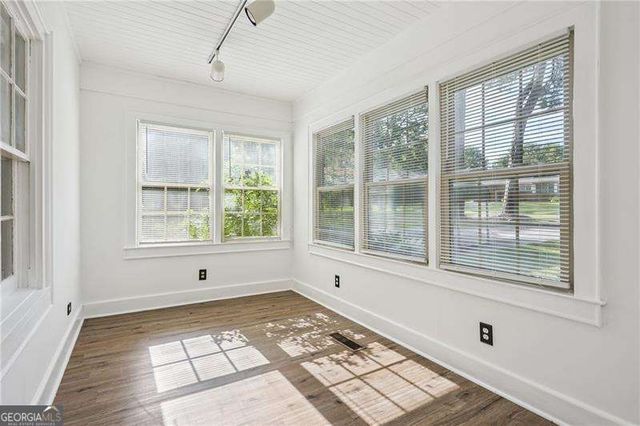30 Woodlawn Avenue, Hampton, GA 30228