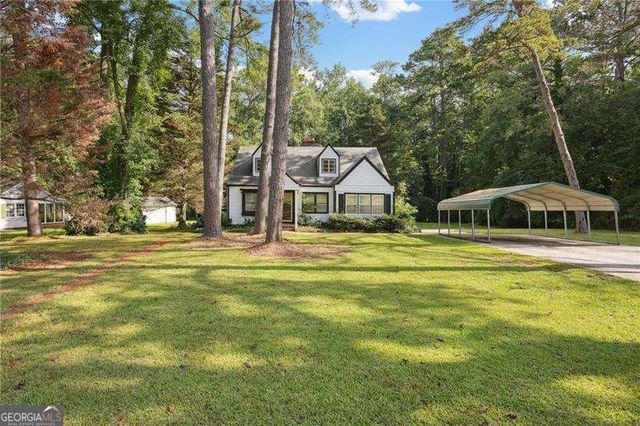 30 Woodlawn Avenue, Hampton, GA 30228