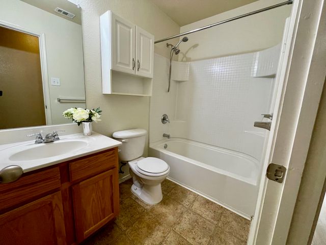 12737 Northern Pine Drive, Fort Worth, TX 76244
