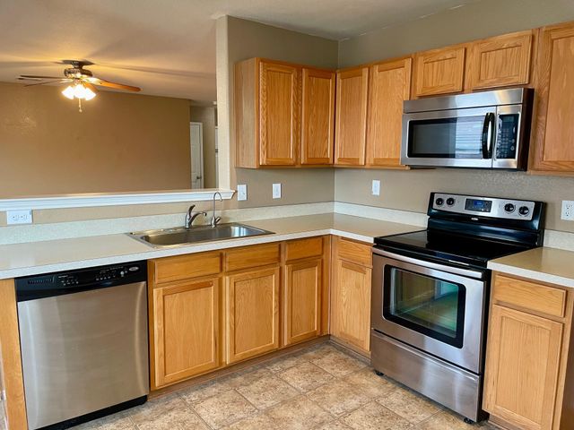 12737 Northern Pine Drive, Fort Worth, TX 76244