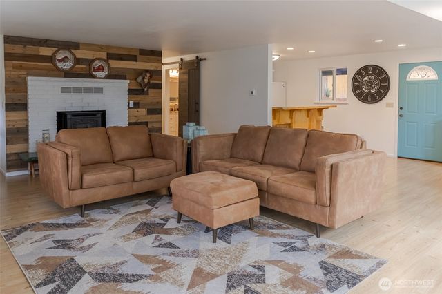 10138 Steamboat Island Road NW, Olympia, WA 98502