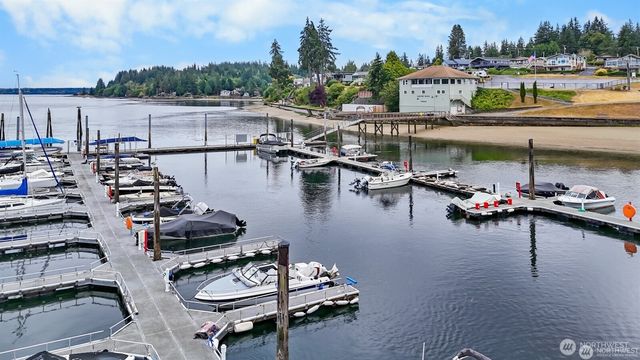 10138 Steamboat Island Road NW, Olympia, WA 98502