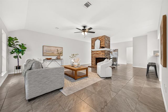 4706 Edinburgh Lane, Missouri City, TX 77459