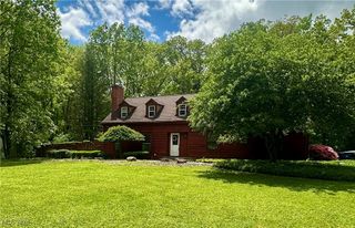 28 Wildfern Drive, Youngstown, OH 44505