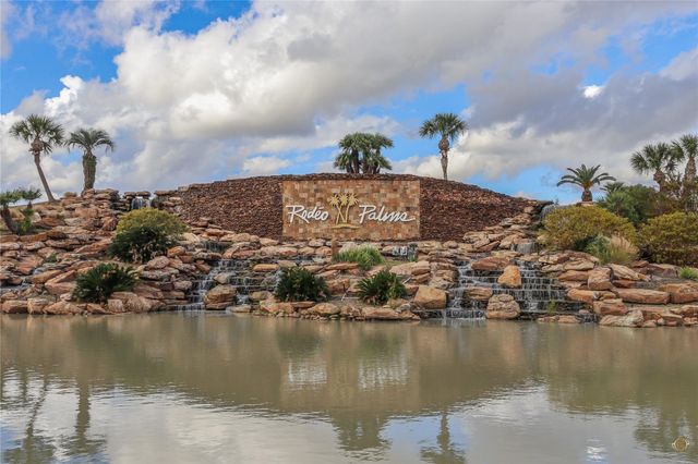 61 Rodeo Crest Drive, Manvel, TX 77578