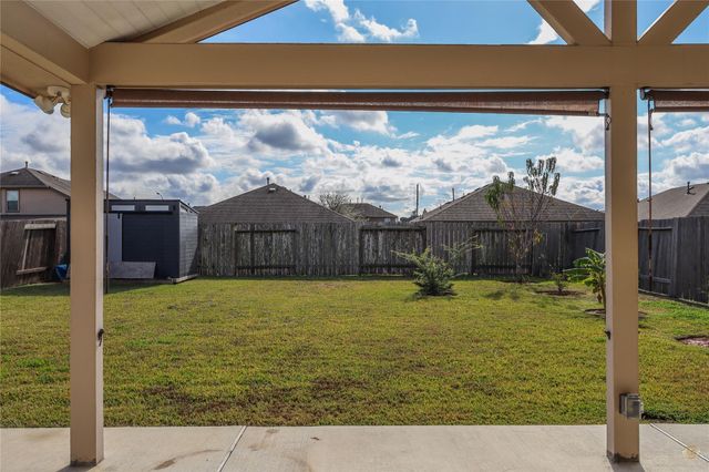 61 Rodeo Crest Drive, Manvel, TX 77578